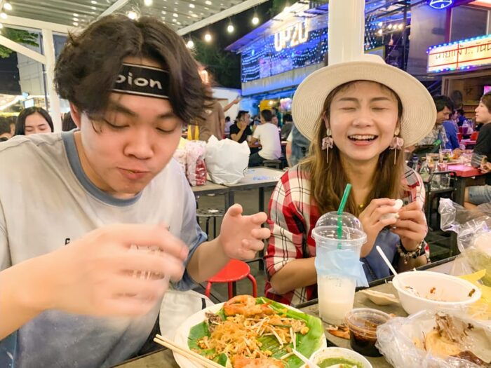 Must-try: Hidden Bangkok Bike and Food Tour - Meeting Point and Essentials