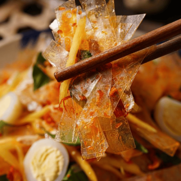Must-Try Tour: Local Food Tour With Train Street - Tips for a Great Experience