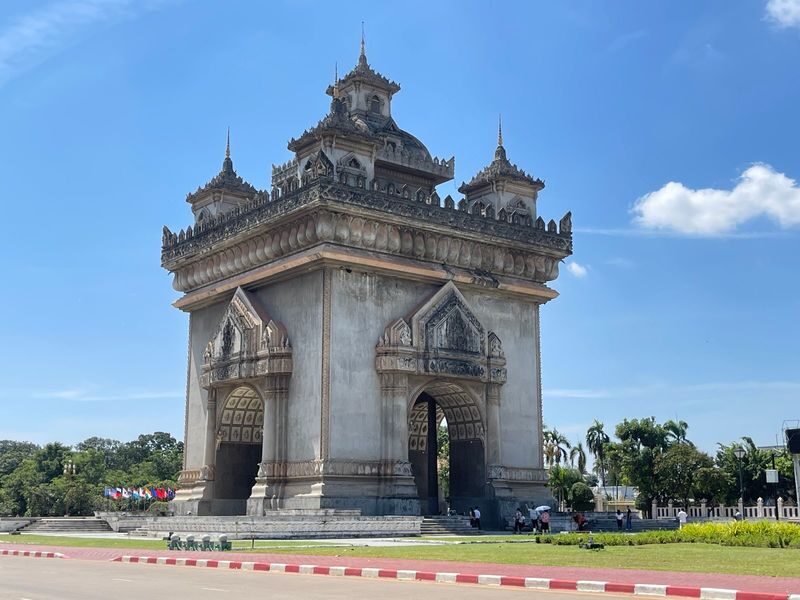 Must visit half day tour in Vientiane - Patuxay Monument: Forty Minutes for the Capital’s Landmark