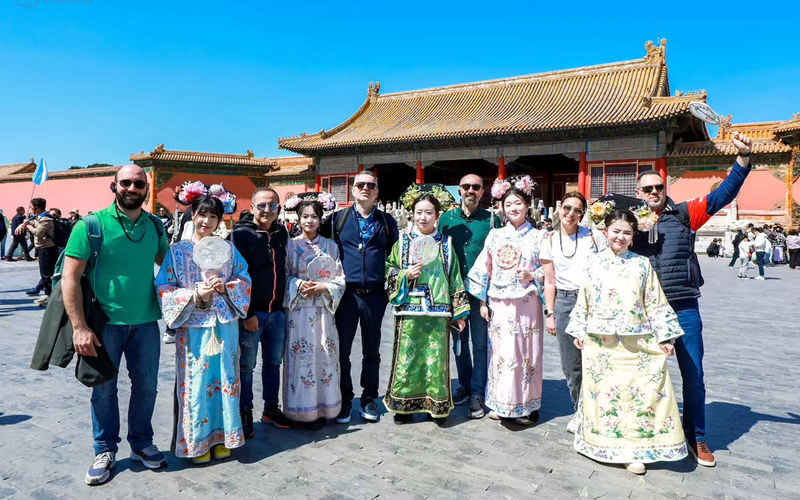 Mutianyu Great Wall & Forbidden City 3-Day Small Group Tour - The guide-driver combination: less juggling, more context