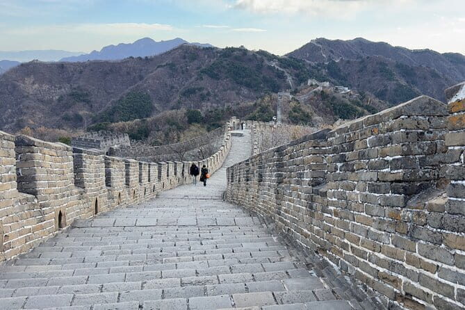 Mutianyu Great Wall VIP Pass Tour with English Speaking Driver - Good To Know