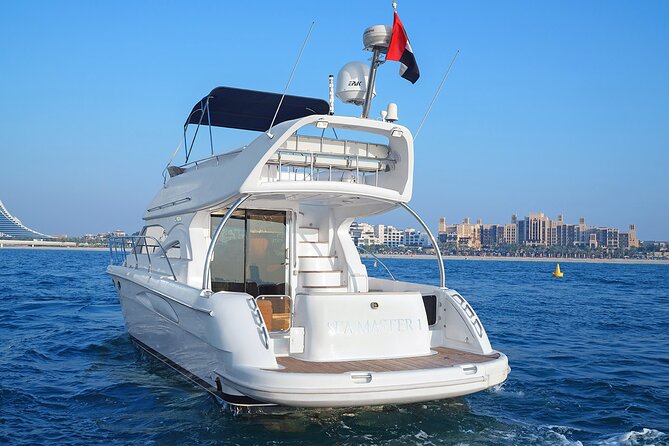 MY Cruises for Luxury Yacht Rental - Yacht Features and Amenities
