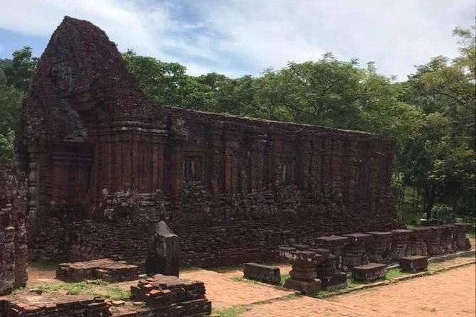 My Son Early Morning Tour & Golden Bridge Ba Na Hill via Cable Car Tour(Private) - Frequently Asked Questions