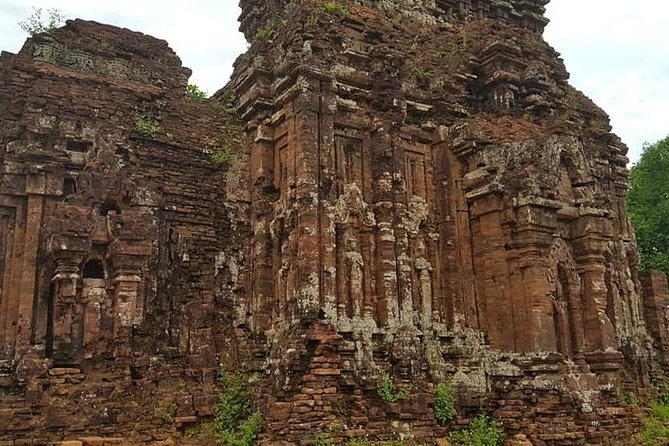 MY SON HOLYLAND - HOI an CITY PRIVATE Tour With NIGHT MARKET, SAMPAN BOAT RIDE - Hoi An City Exploration