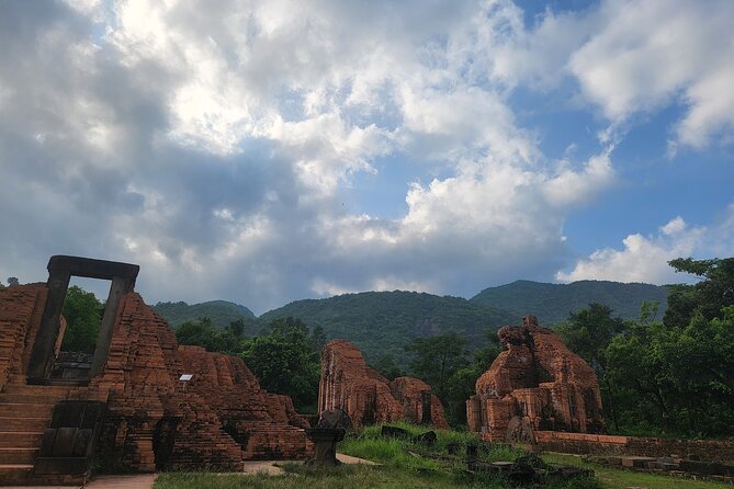 My Son Sanctuary & Boat Trip With Small Group From Hoi an - Pricing and Value Options
