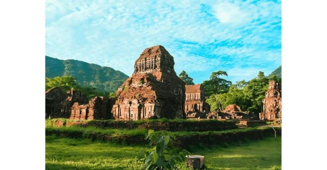 My Son Sanctuary Early Morning Tour Including Breakfast - Experience Highlights