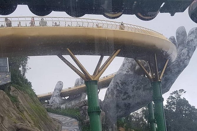 My Son Sanctuary & GOLDEN BRIDGE Ba Na Hills Via Cable Car Tour - Cable Car Experience