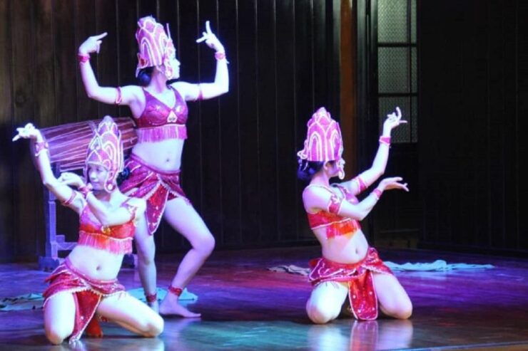 My Son Sanctuary: Taxi Transfer From Hoi an & Da Nang by Car - Good To Know