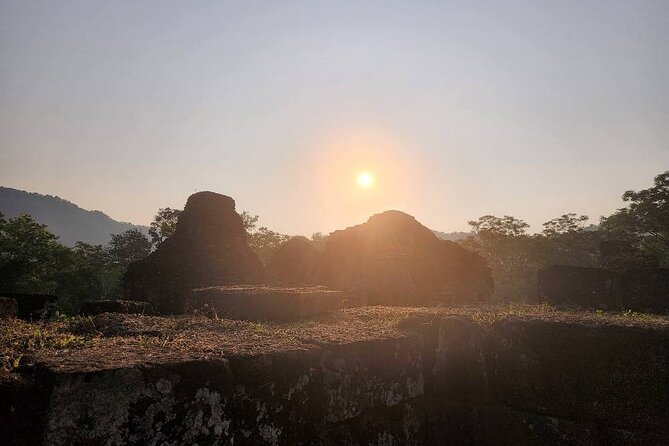 My Son Sunrise Tour to Avoid Crowd & Take Nice Photos From 5:10 A.M to 9a.M - Role of a Knowledgeable Guide