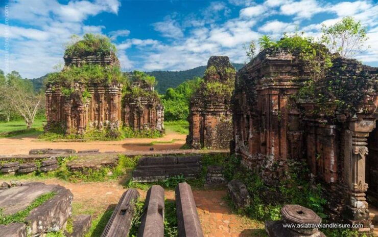My Son Sunset Tour With Banh My & River Cruise Luxury Group - Itinerary Details