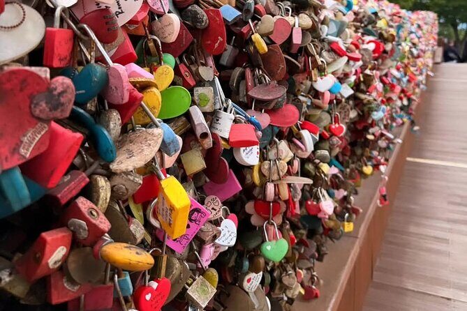 Myeongdong Seoul Private Minivan Shopping Tour - FAQs