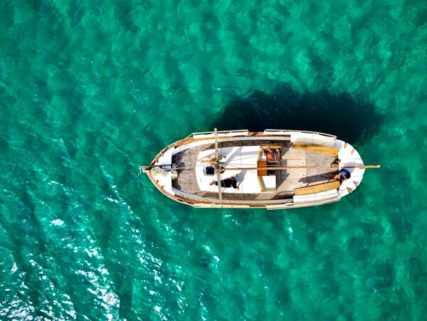 MYKONOS DELOS AND RHENIA ISLANDS PRIVATE FULL DAY CRUISE - Safety and Accessibility