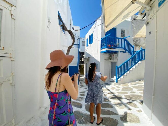 Mykonos: Old Town Private Treasure Hunt & Tour W/ Food Stops - Cultural Insights