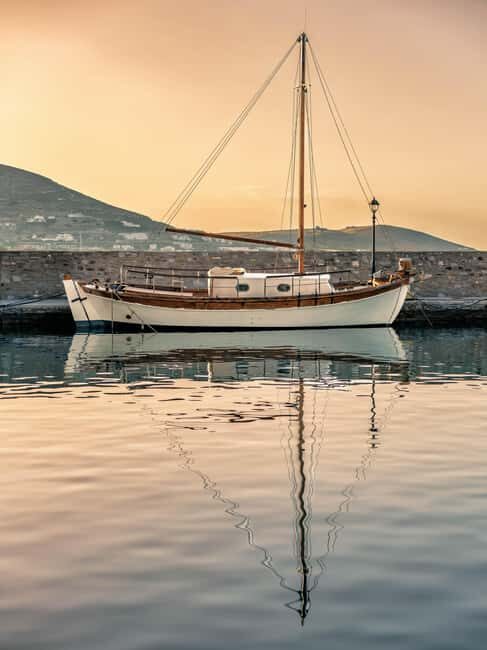 MYKONOS SOUTH COAST EVENING SEMI PRIVATE CRUISE - MYKONOS SOUTH COAST EVENING SEMI PRIVATE CRUISE