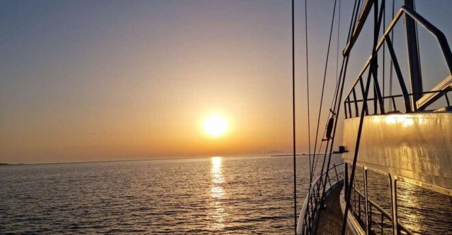 Mykonos: Sunset Sailing Cruise With Light Dinner and Drinks - Full Description