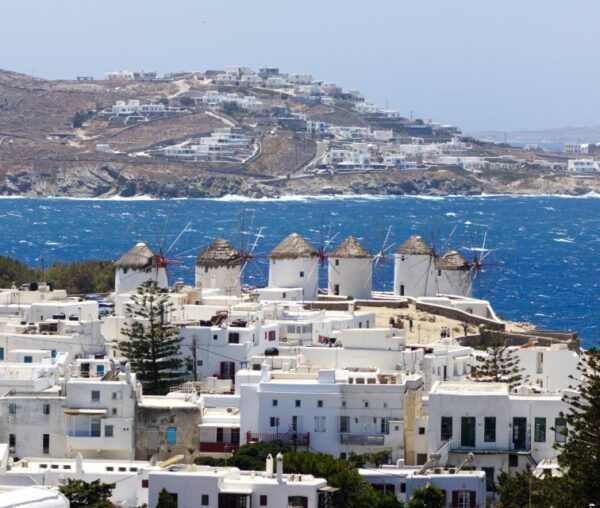 Mykonos: Walking Tour & Food Tasting Beach Picnic - Common Questions