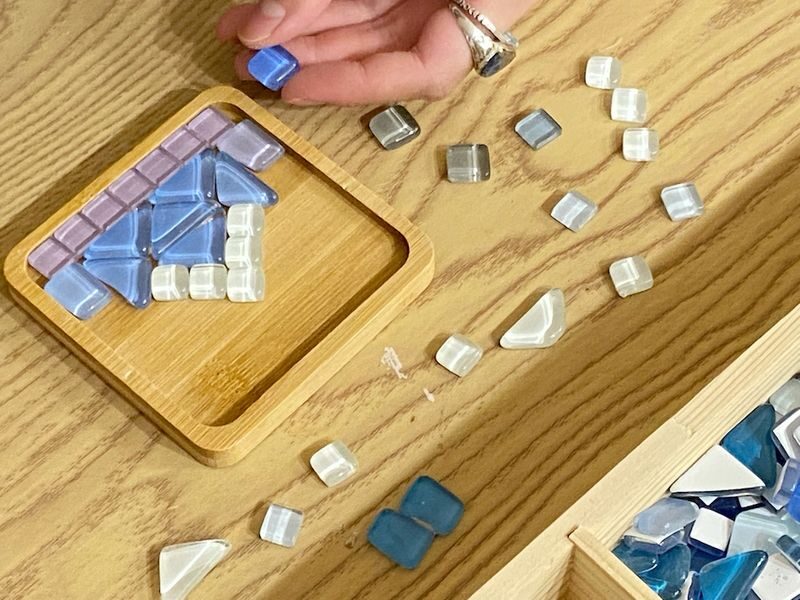 Myosotis Flower - Mosaic Coaster Workshop | Kwun Tong - The personal guidance is part of the value