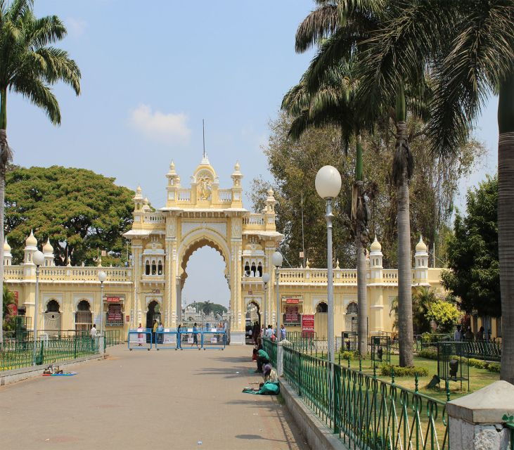 Mysore: 2-Day Palace and Gardens Tour From Bangalore - Full Description of the Experience