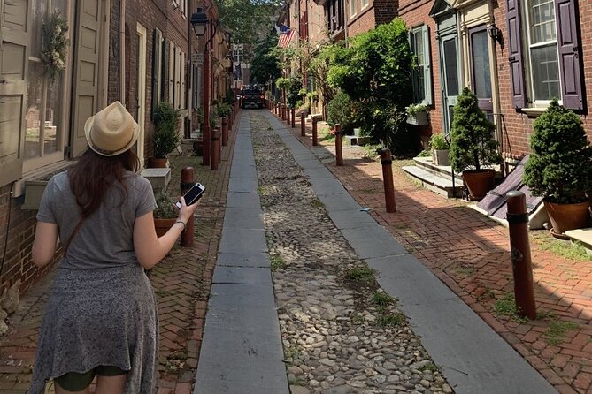 Mysteries on the Move: Scavenger Hunt in Savannah - Whats Included