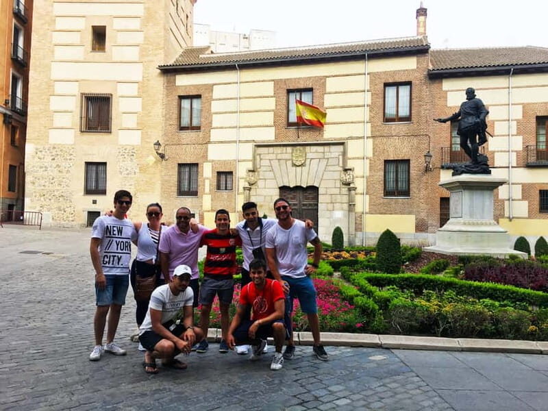 Mysteries & Tapas Tour in Madrid + Trendy Bar - Good To Know