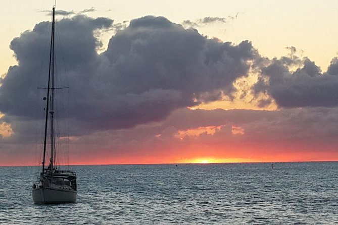Mystic Sunset Cruise - Inclusions