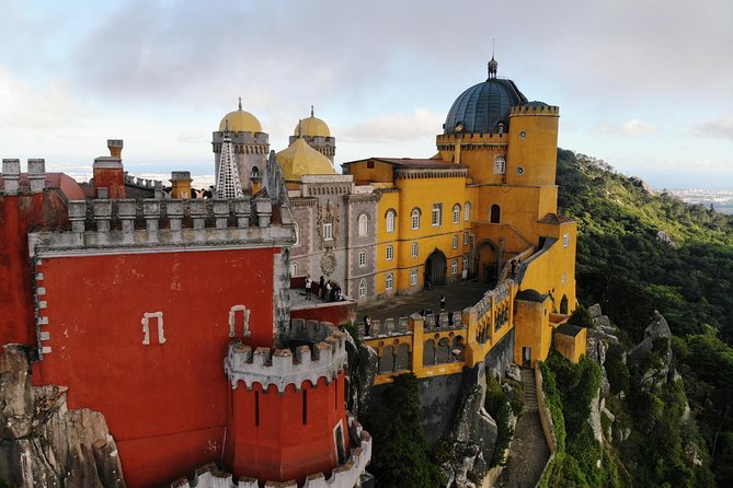 Mystical & Romantic Sintra - Small Group Day Tour From Lisbon - Clothing and Weather