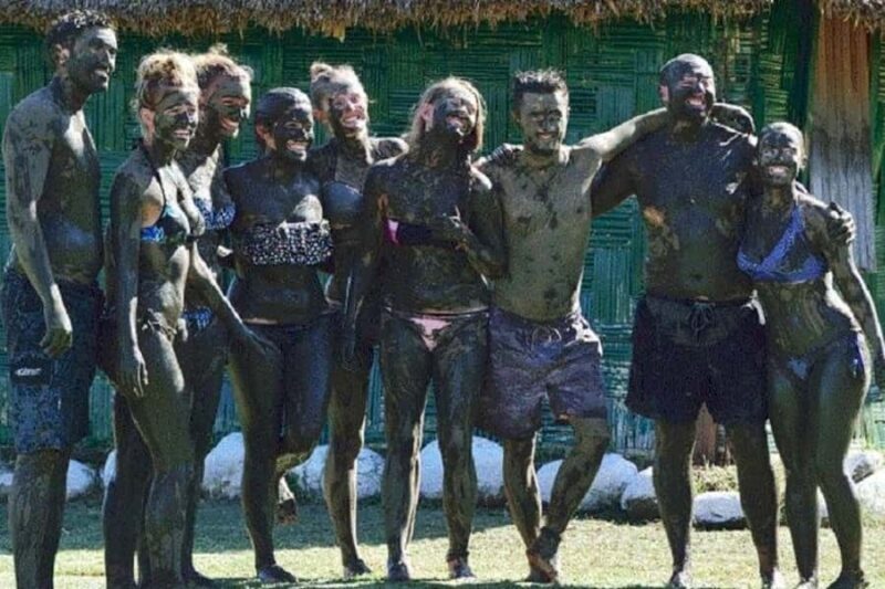 Nadi: Private Tour with Temple, Garden, Markets & Mud Pools - A Truly Balanced Day in Nadi