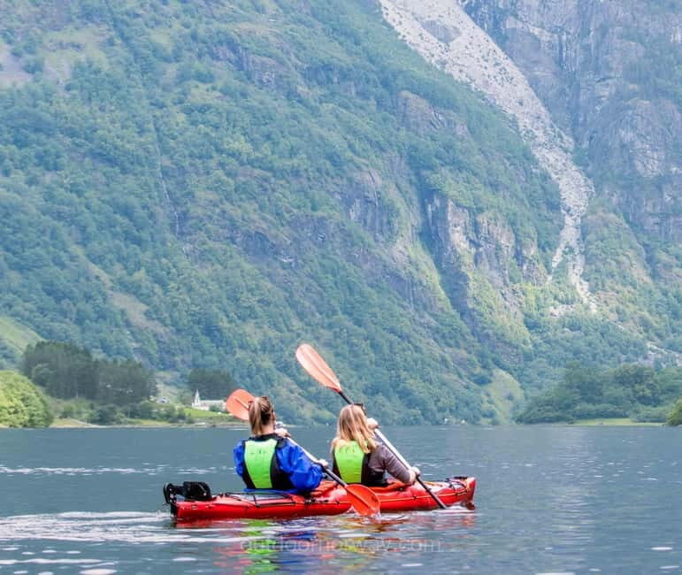 Nærøyfjord Full-Day Guided Kayaking Trip - A Complete Breakdown of the Nærøyfjord Kayaking Experience