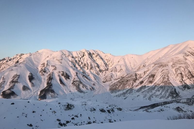Nagano Snow Wall Alpine Route Guided Tour - Two hours at Murodo: snow, views, and a fixed return time