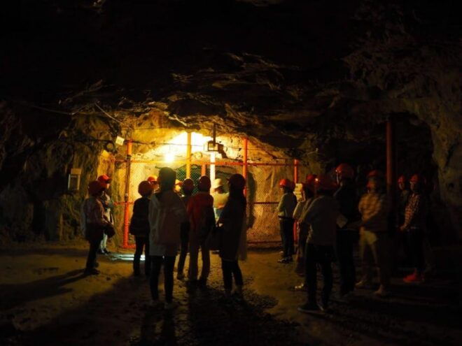 Naganos Hidden Samurai Town & Tomyo Lantern Festival Tour - Tomyo Lantern Festival Highlights