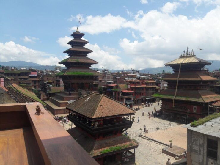 Nagarkot-Bhaktapur Overnight Tour - Live Tour Guide and Private Group