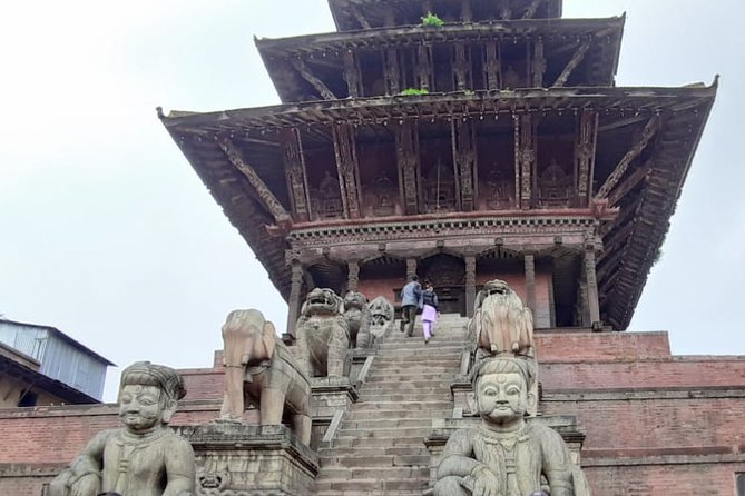 Nagarkot Sunrise Over Mt.Everest With Heritage Bhaktapur Tour - Pricing and Group Size