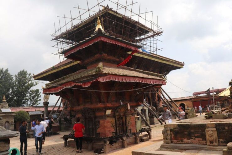 Nagarkot Sunrise With Changu Narayan and Bhaktapur Day Tour - Experience