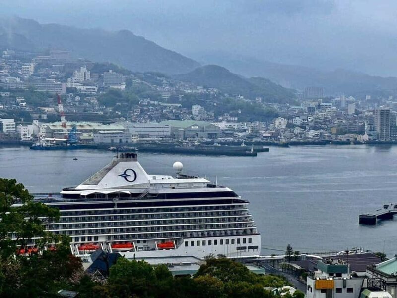 Nagasaki: Christian Heritage and Hidden Gems Walking Tour - The Scenic Neighborhoods and Cultural Treasures