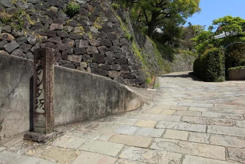 Nagasaki: Dejima and Dutch Slope Guided Walking Tour - An In-Depth Look at the Nagasaki Dejima & Dutch Slope Tour
