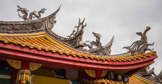 Nagasaki Heritage Trail: Cathedrals, Bridges & Chinatown - Accessibility and Group Size