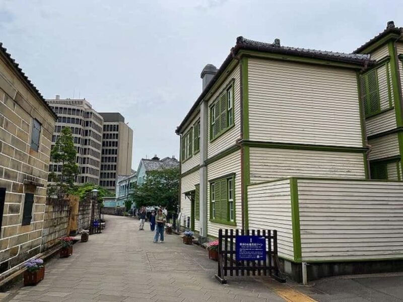 Nagasaki: Life, Memory, and the Future Peace Tour - Hidden Neighborhoods and Local Flavors