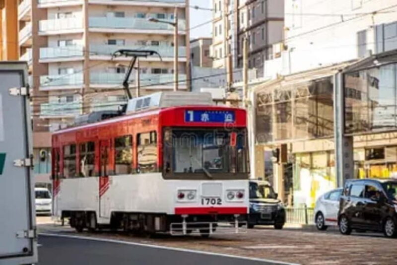 Nagasaki: Oura Catholic Church and Peace Park Guided Tour - Discovering Oura Catholic Church: Japan’s Oldest Wooden Church