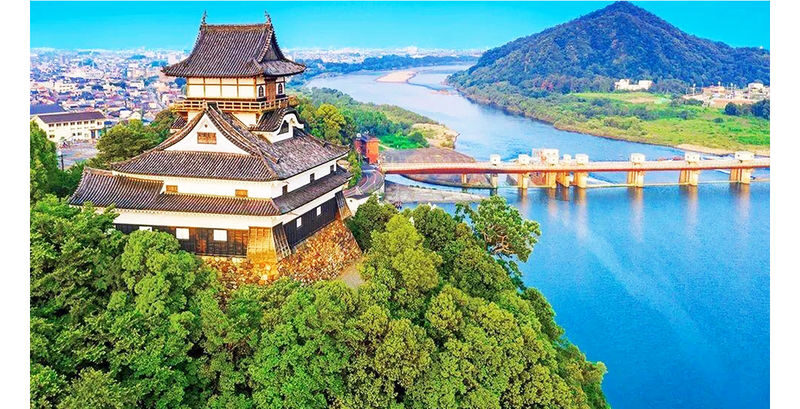 Nagoya Inuyama Castle & Magome-juku & Ena Gorge Day Tour - Four stops, one full day from Nagoya