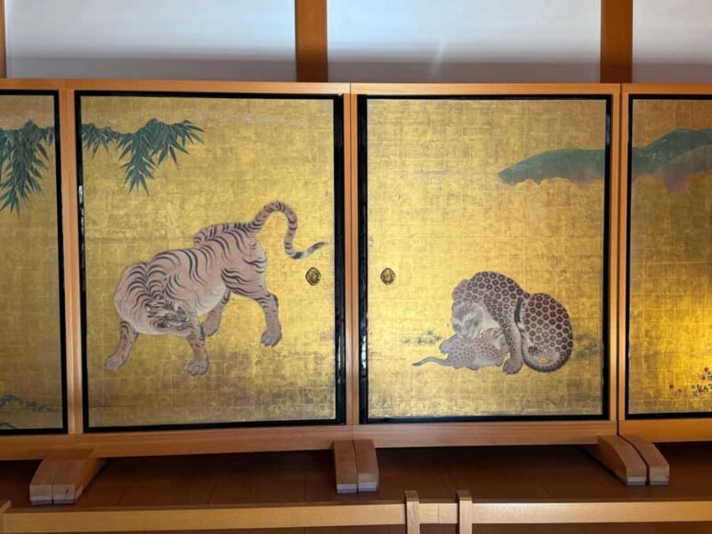 Nagoya: Private Day Tour to Toyota Museum, Castle & Shrines - Good To Know