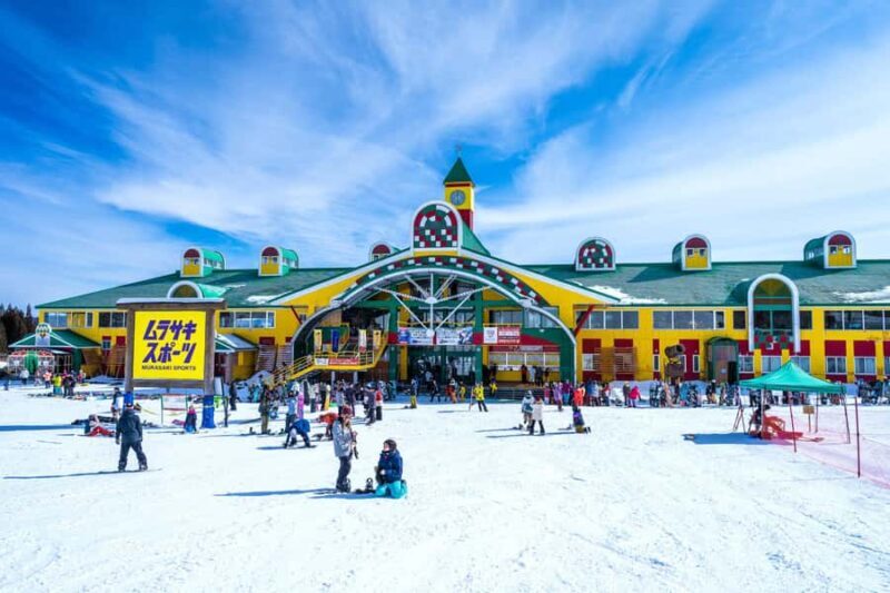 Nagoya: Takasu Snow Park Ski & Snowboard Day Trip - The Itinerary in Detail