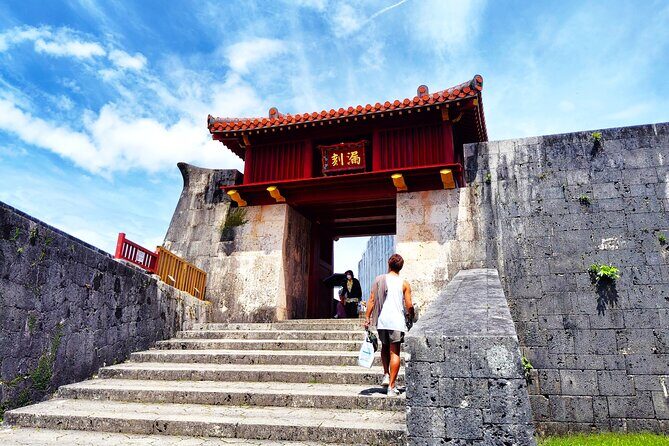 Naha: 1.5h Shurijo Castle Tour into the Heart of Ryukyu - The Sunrise Opening Gate Ceremony: A Rare Cultural Glimpse