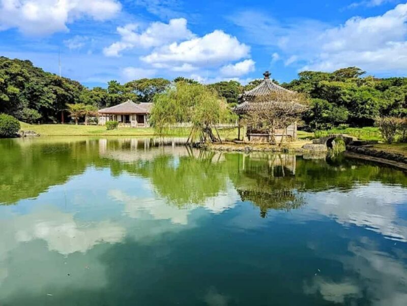 Naha: Naminoue Shrine Makishi Market & Shikinaen Guided Tour - Who Would Love This Experience?