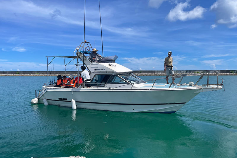 Naha Okinawa 3-Hour Fishing Experience with Local Experts - From catch to lunch at Tomari Iyumachi
