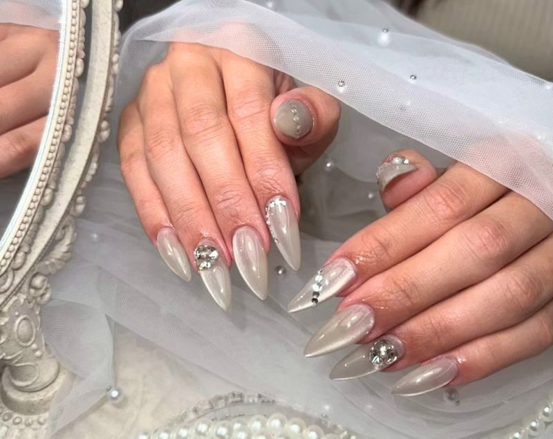 Nail Experience - Osaka (Provided by BELLE GROW ALPHA) - A manicure appointment in Soemoncho