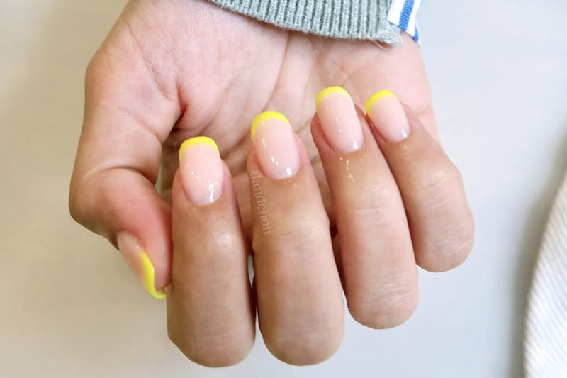 Nail, Lash and Waxing Treatment at Dandelion Dharmahusada Surabaya - What the price does and does not cover
