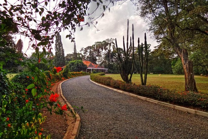 Nairobi Highlights: Karen Blixen, Beads Factory & Giraffe Center Day Tour - Frequently Asked Questions