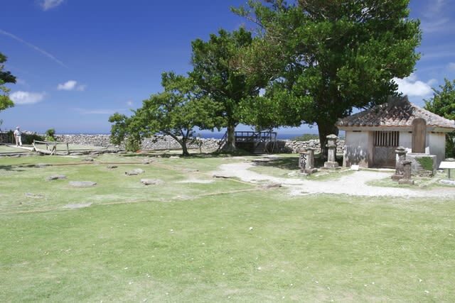 Nakijin Castle Ruins - Add Hanta-michi and the nearby historic sites