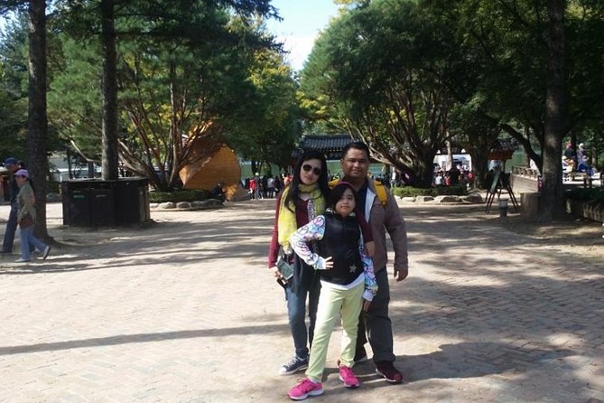 Nami Island Private Tour (6-12 People) - Customer Reviews