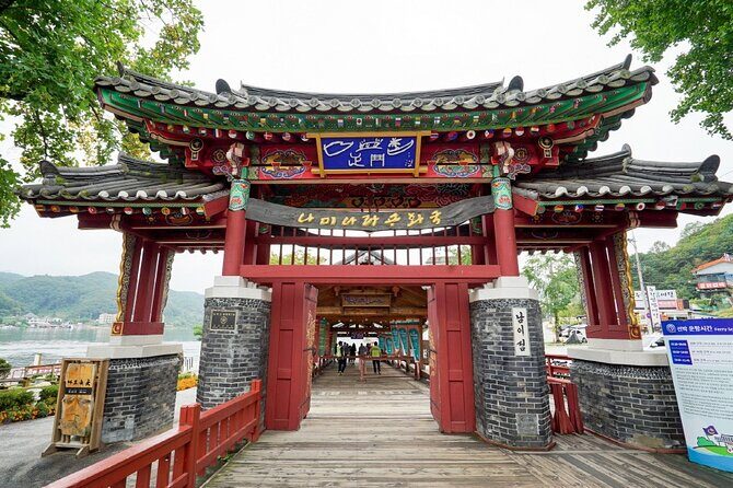 Nami Island with The Garden of Morning Calm Rail Bike from Seoul - What Makes This Tour Stand Out?